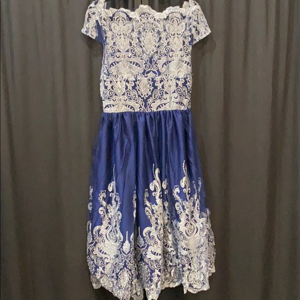 Women’s Formal Gown
